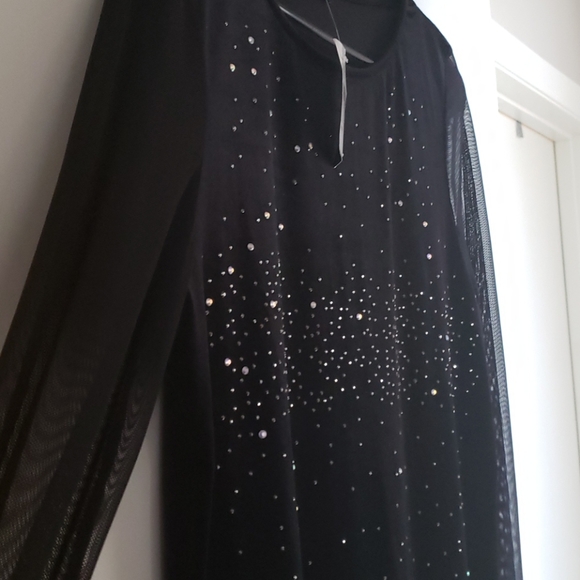 Dress - Picture 3 of 8